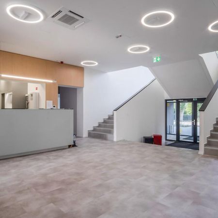 Ciszterci Rendezvenykoezpont Bed & Breakfast Balatonalmádi Екстериор снимка