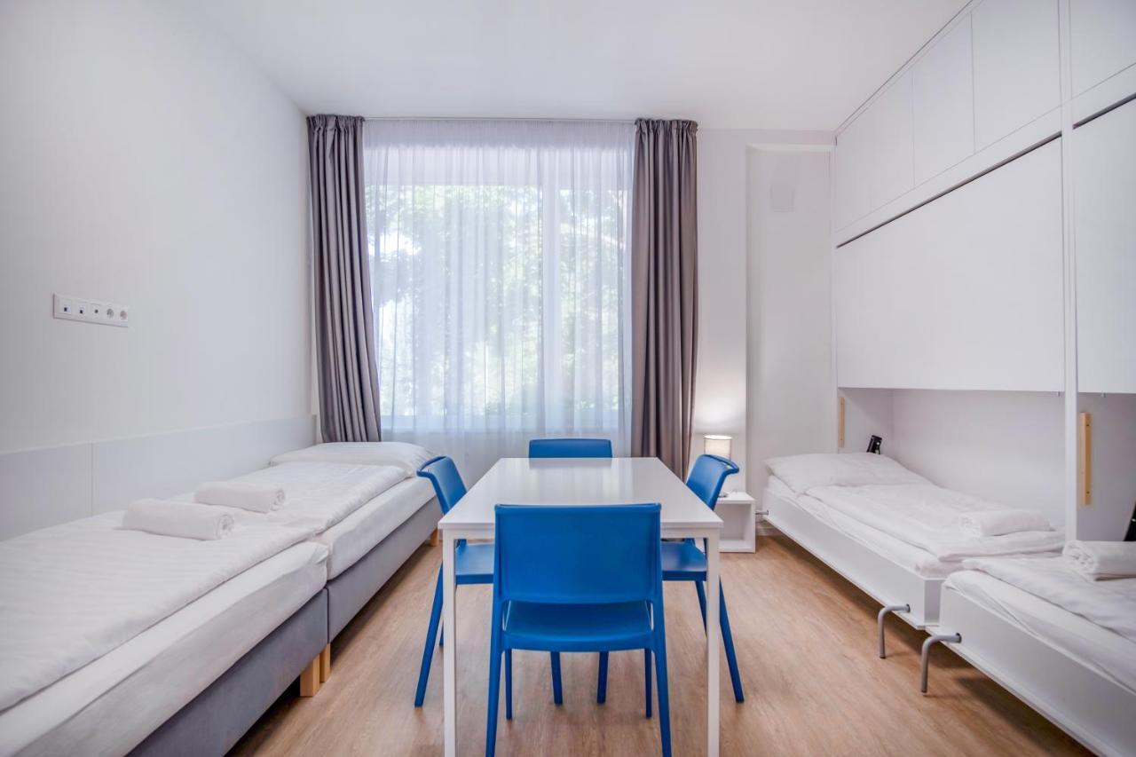 Ciszterci Rendezvenykoezpont Bed & Breakfast Balatonalmádi Екстериор снимка