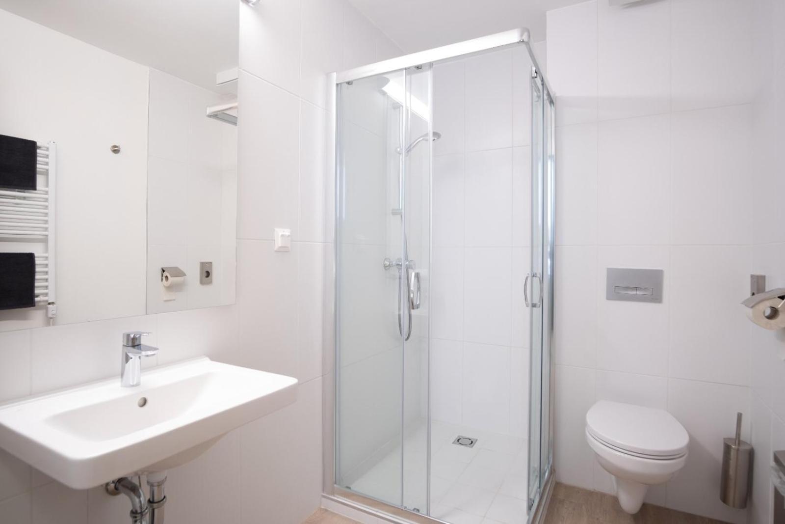 Ciszterci Rendezvenykoezpont Bed & Breakfast Balatonalmádi Екстериор снимка